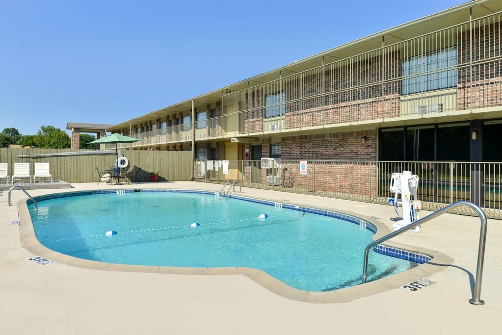 Motel Walnut
