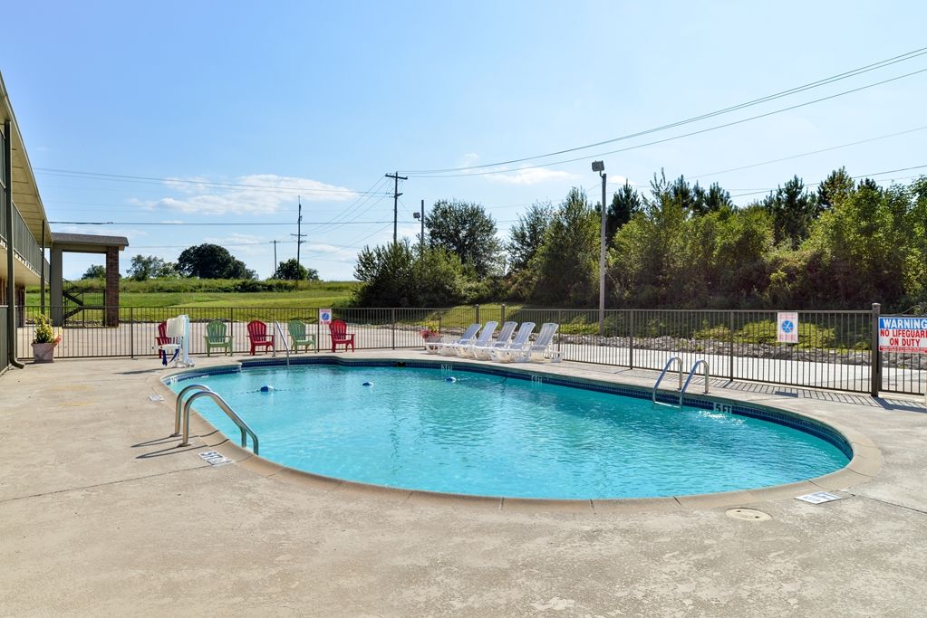 Walnut Motel